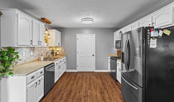 210 Gammon Springs Rd, Bean Station, TN 37708