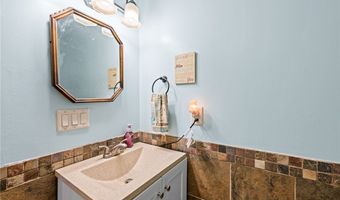 5825 Lake Rd 9, Ashtabula, OH 44004