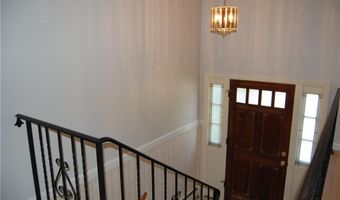 109 Suffolk Dr, North Kingstown, RI 02852
