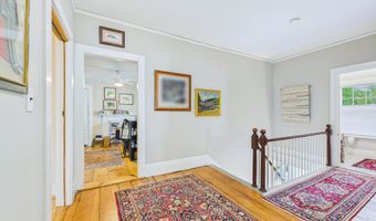 1059 Washington St, Bath, ME 04530