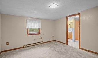 53 Charcalee Dr, Cranston, RI 02921