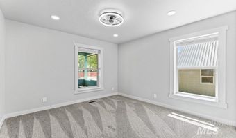 311 N School St, Cascade, ID 83611