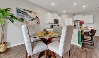 1075 FLYWAY VIEW Ln, Alabaster, AL 35007
