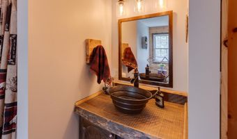 13 Ryder Rd, Campton, NH 03223