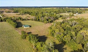 1369 N 550th Rd, Baldwin City, KS 66006