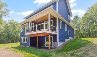 907 Richville Rd, Standish, ME 04084