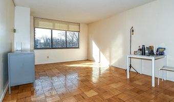 5225 POOKS HILL Rd 803N, Bethesda, MD 20814