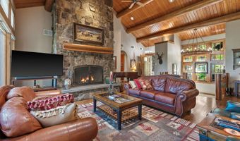 599 Pommel Dr, Bigfork, MT 59911