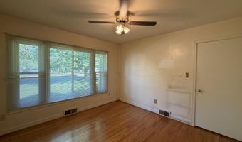 418 N 2nd St, Bardstown, KY 40004