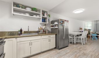 98-360 Koauka Loop 206, Aiea, HI 96701