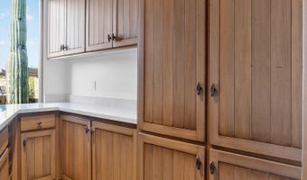 2304 FOX TAIL Trl, Carefree, AZ 85377