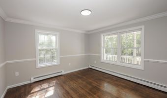29 Glen Ridge Rd, Raymond, NH 03077