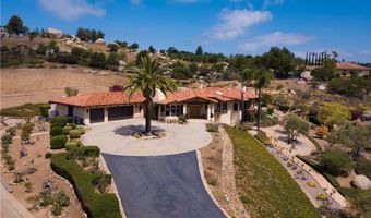 28306 Crescent Hill Way, Escondido, CA 92026
