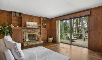 4 Clark Island Rd, Amherst, NH 03031