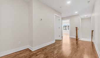 92 Lincoln Ave, Bridgeport, CT 06606