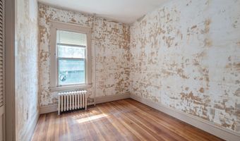 596 Morris St, Albany, NY 12208