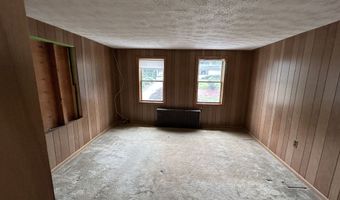 306 Divinity St, Bristol, CT 06010
