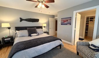 36 Kathryn Ln, Bangor, ME 04401