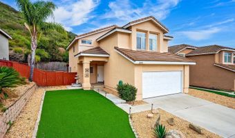 29819 Platanus Dr, Escondido, CA 92026