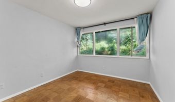 7541 SPRING LAKE Dr B-1, Bethesda, MD 20817