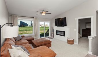 2805 20th St SW, Altoona, IA 50009