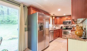 951 Dana Rd, Barre, MA 01005
