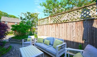 111 MCFEE St, Lewes, DE 19958