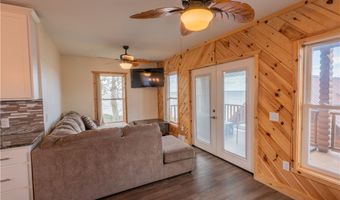 5919 Lake Rd W, Ashtabula, OH 44004