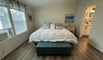 25 Park Ln, Arundel, ME 04046