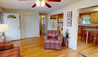 30 Greenwich St, Attleboro, MA 02703