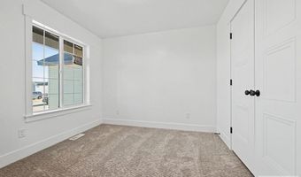 3132 Elixir Rd, Ammon, ID 83406