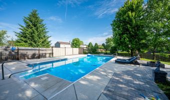 10194 Buell Dr, Avon, IN 46123