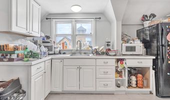 1626 Iranistan Ave, Bridgeport, CT 06604