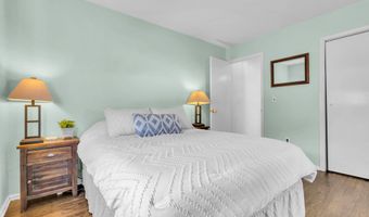 728 Neptune Ave, Beachwood, NJ 08722