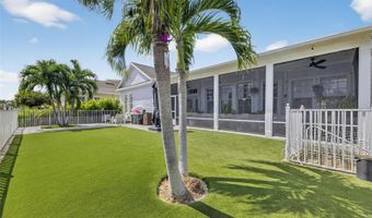 526 ISLEBAY Dr, Apollo Beach, FL 33572