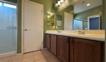 1569 W Cottonwood Bluffs Dr, Benson, AZ 85602