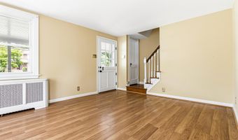 2008 PARKVIEW Ave, Abington, PA 19001