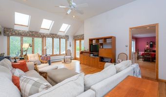 35 Hoyt Rd, Haverhill, MA 01835