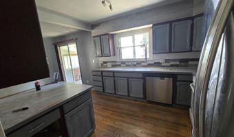 721 ARAPAHO St, Cheyenne, WY 82009