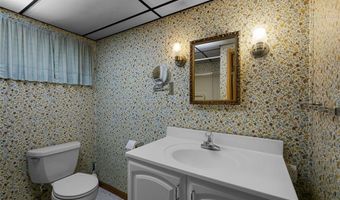 8628 Hillery Dr, Affton, MO 63123