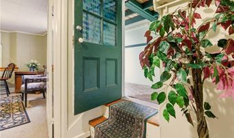 56 Bateman Ave 1, Newport, RI 02840