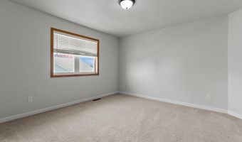 N308 EASTOWNE Court, Appleton, WI 54915