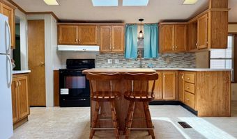 121 Harold Dr, Ashland, OH 44805
