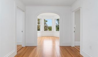 291 Spencer Ave, Warwick, RI 02818