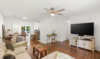 26 Ravenwood Blvd, Barnegat, NJ 08005