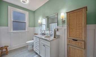 3180 Penrose Pl, Cincinnati, OH 45211