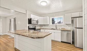 3617 E Lincoln Rd, Ammon, ID 83401