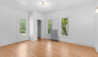 21 Hyde St 2, Burlington, VT 05401