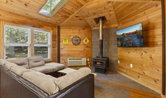 455 Mountain Laurel, Beattyville, KY 41311