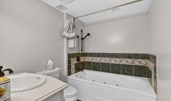 3316 WEBLEY Ct, Annandale, VA 22003
